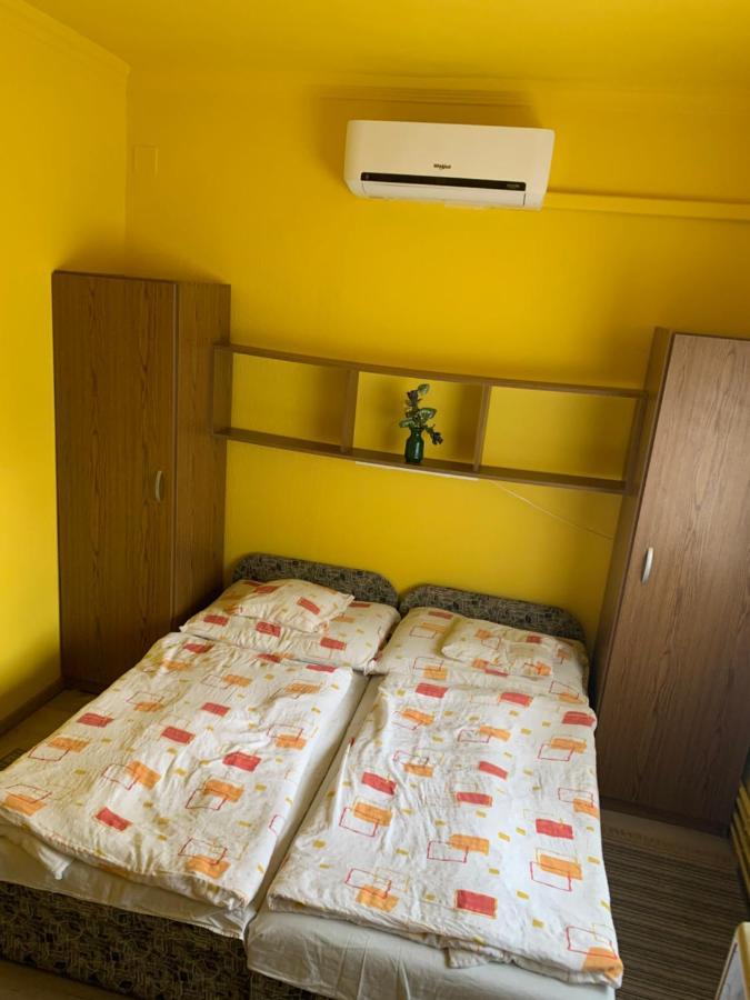 Zsuzsa Apartman Hajduszoboszlo Luaran gambar
