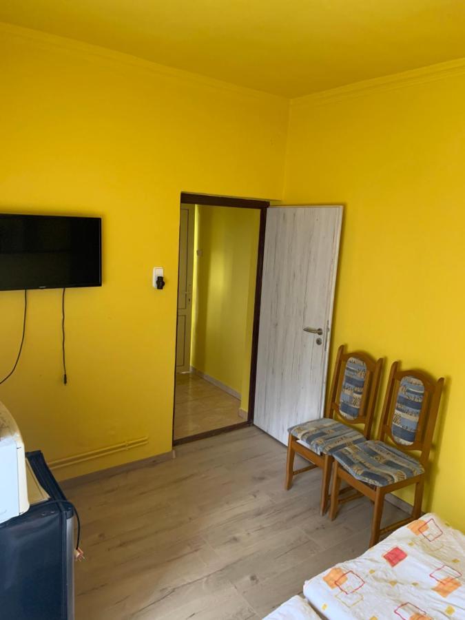 Zsuzsa Apartman Hajduszoboszlo Luaran gambar